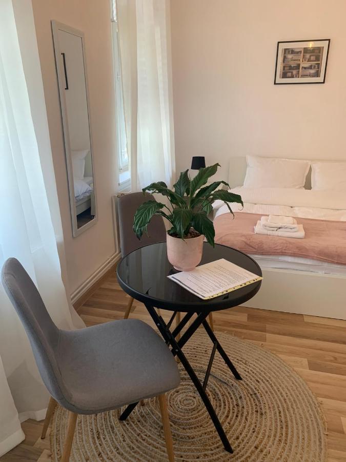 Apartament Plopilor Studios Sibiu Bagian luar foto