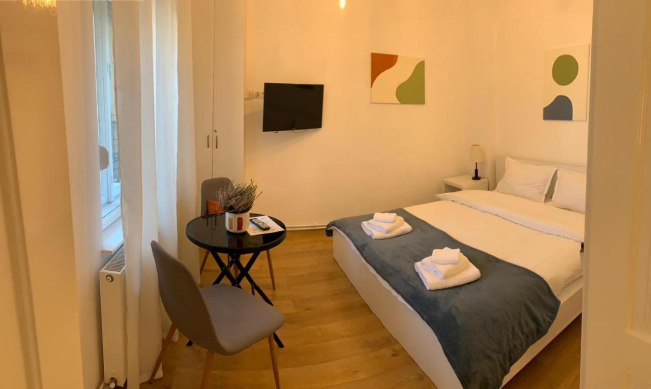 Apartament Plopilor Studios Sibiu Bagian luar foto